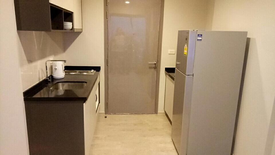 The Base Pattaya By Feng Apartment Luaran gambar