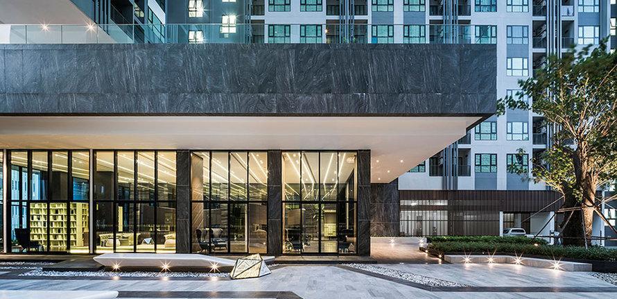 The Base Pattaya By Feng Apartment Luaran gambar